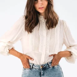 Women Lollys Laundry SS25 Ariel Shirt in White by Lollys Laundry